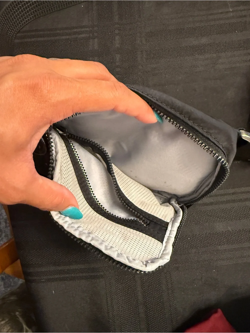 Nike Black Crossbody Waist Bag with Silver Zippers
